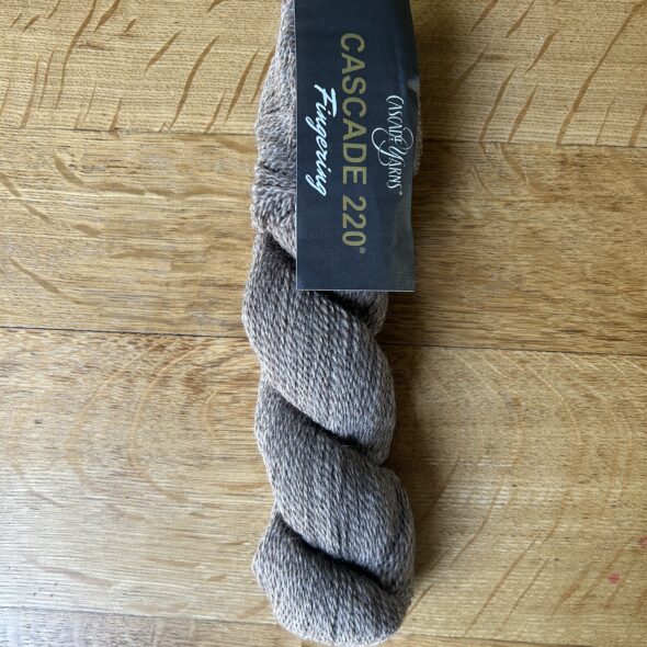 Cascade Yarns 220 Fingering - Walnut Heather