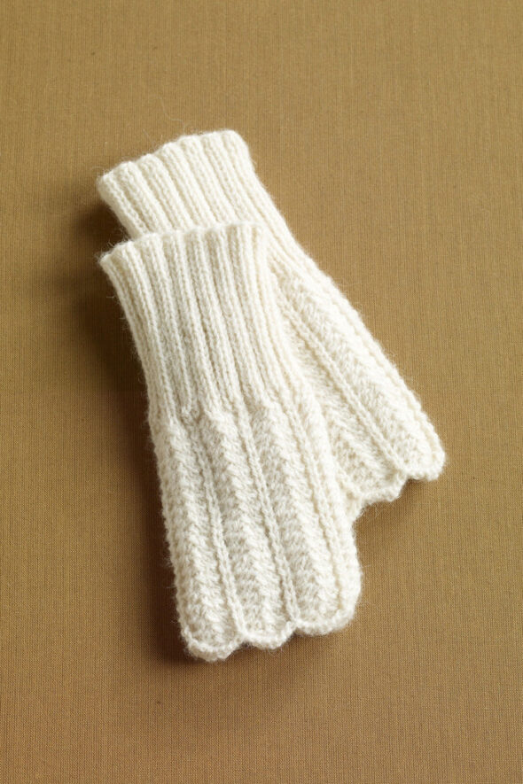 Cottage Wrist Warmers Knitting Pattern
