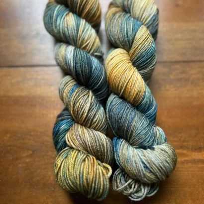 Hummingbird Yarn Co - Campfire Stories