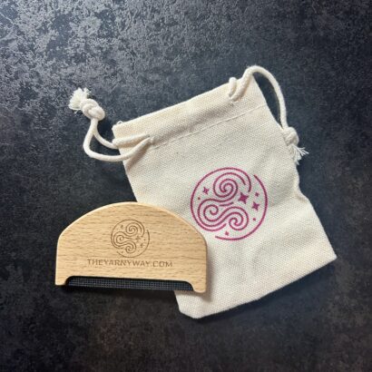 Cashmere Comb with Pouch by The Yarny Way