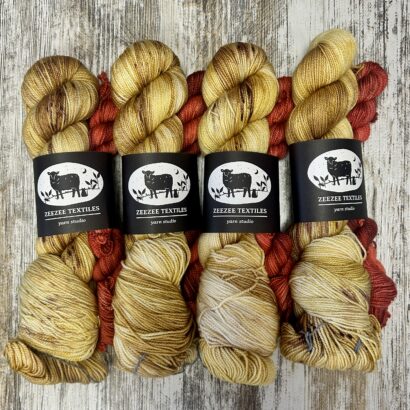 ZeeZee Textiles Silk Sock Set - Cranberry Apple Pie