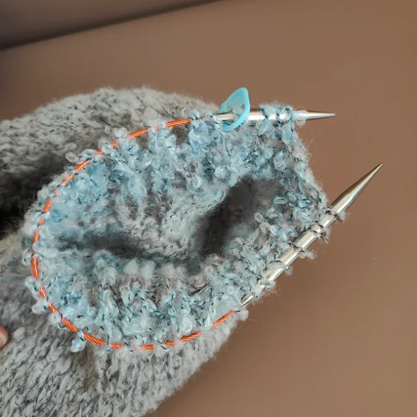 Lotus Yarns Himalaya 25 cm (10") Asymetrical Circular Needles - Image 4